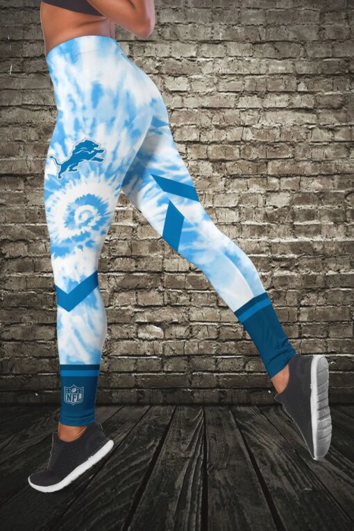 Detroit Lions Personalized Combo Croptop Hoodie And Leggings AZCLG136+AZC2CHD136