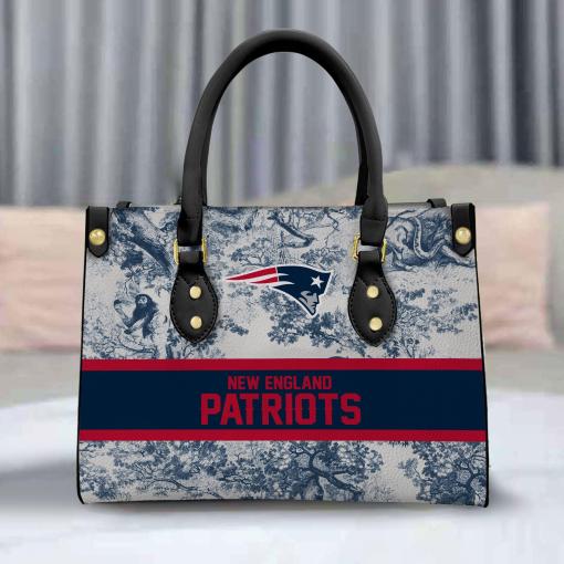 New England Patriots Personalized Leather Hand Bag BB318