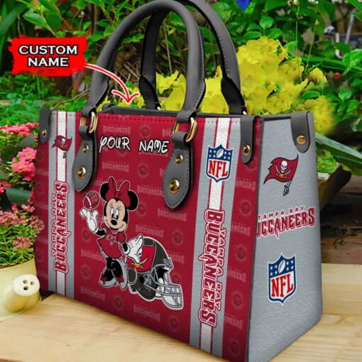 Tampa Bay Buccaneers Personalized Leather Hand Bag BBLTHB533