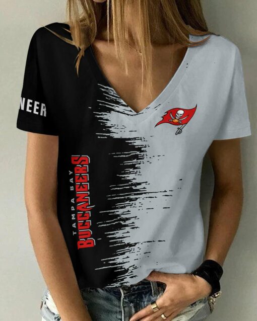 Tampa Bay Buccaneers V-neck Women T-shirt BG12