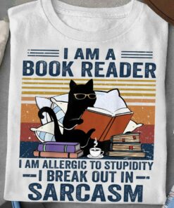 I Am A Bookaholic And I Regret Nothing T-Shirt