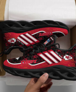 Kansas City Chiefs Personalized Yezy Running Sneakers SPD654