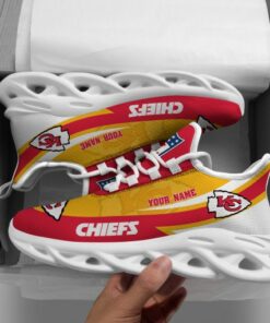 Kansas City Chiefs Personalized Yezy Running Sneakers SPDMS799