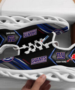 New York Giants Personalized Yezy Running Sneakers SPD408