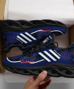 New York Giants Personalized Yezy Running Sneakers SPD662