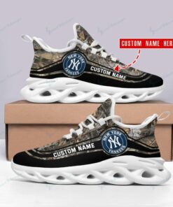 New York Yankees Personalized Yezy Running Sneakers SPD390