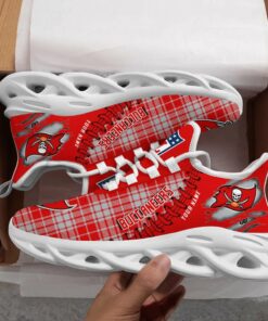 Tampa Bay Buccaneers Personalized Yezy Running Sneakers SPD304